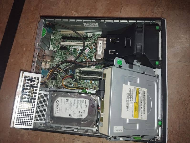 Hp 8200, core i5 2nd generation,  4gb ram , HDD 250 2