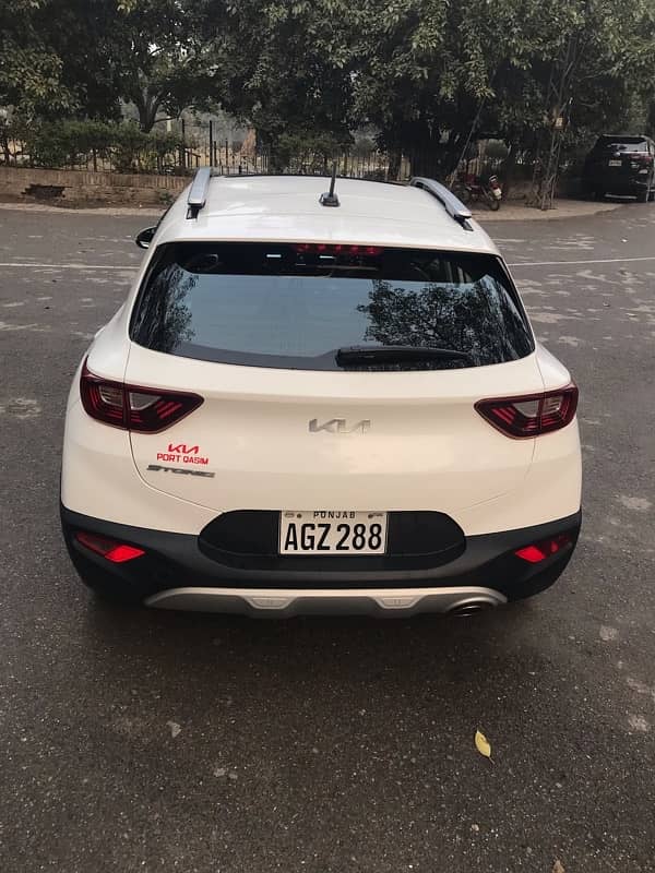 KIA STONIC 2021 3