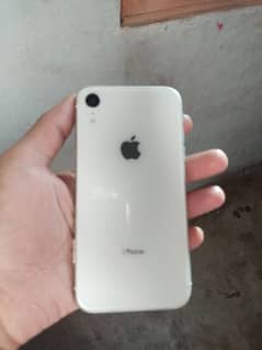 iphone xr non pta 64gb All Ok 10 by 10 condition white colour