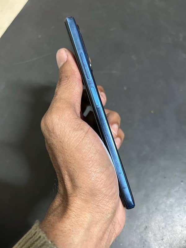 Redmi note 11      6gb 128gb pta 7