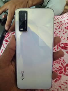 vivo y20 available for sale. condition okk. box and charger available