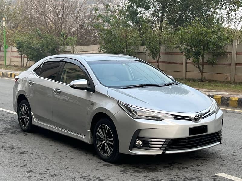 Toyota Corolla Grandy 1.8 2018 8