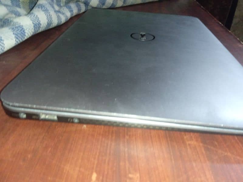 Dell upgrade laptop touch screen core i5 2nd generation + charger 13