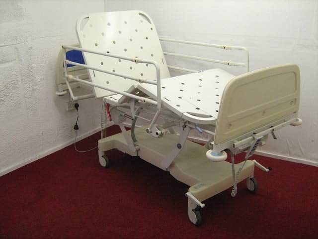 Patient Bed/Hospital Bed/Electric Bed / ICU Bed for sale 10