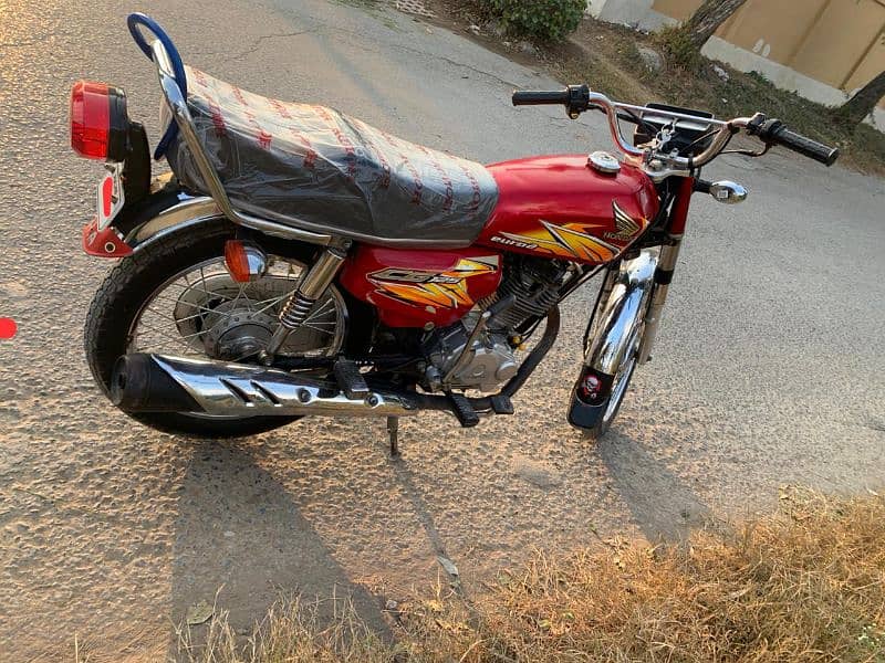 2021 model honda 125 4