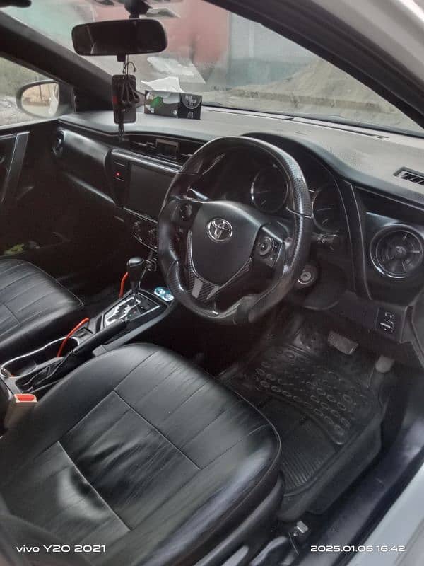 Toyota Corolla Altis 2018 Model Good Condition 6