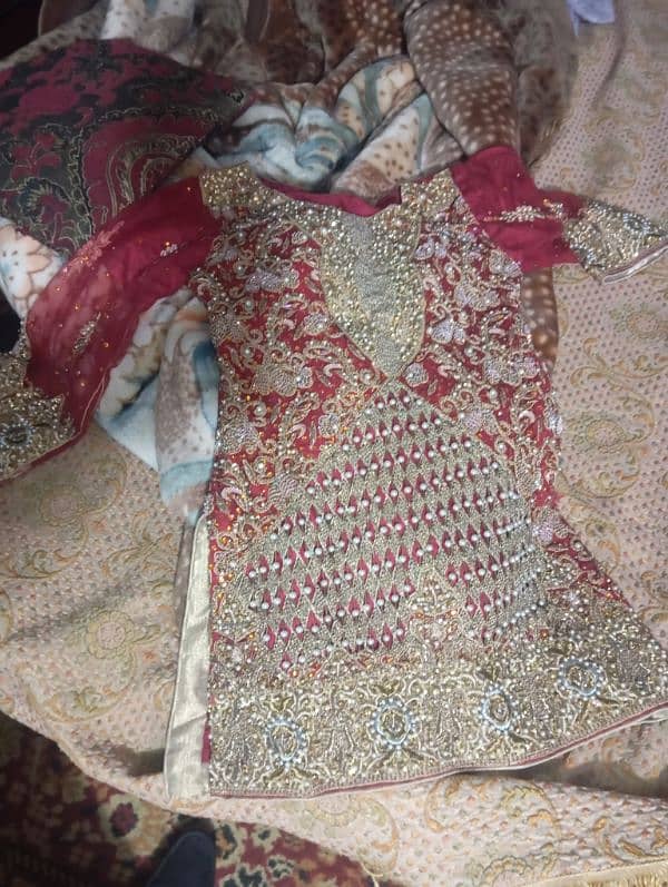 bridal lehanga very nice look lush condition 1