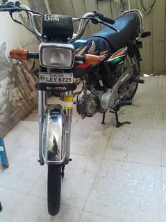 Honda CD70 2016Model for sale