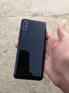 Huawei p30 lite 10/10 condition 6/128. gaming phone