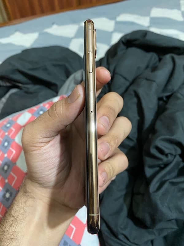 Iphone Xsmax 256gb Pta approved 3