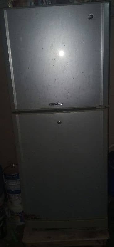 Pel Refrigerator condition 10 by 6 0