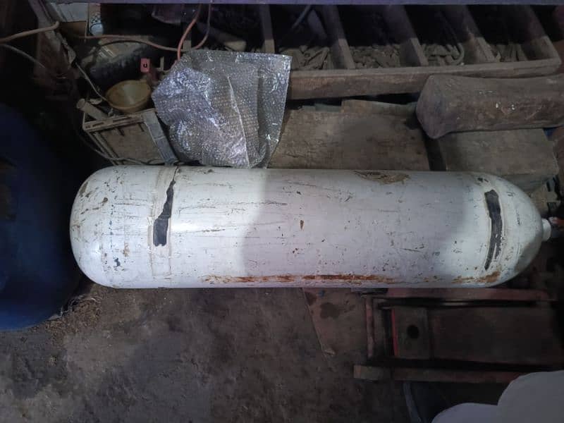 CNG cylinder 1