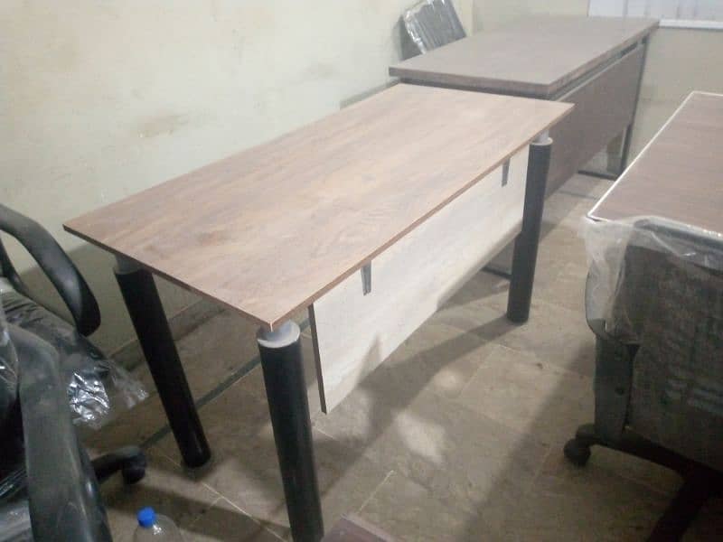 used office furnitures sale karachi 13