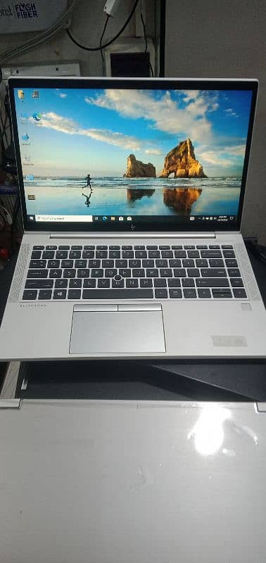 Hp Elitebook 840 G7 i5/10th 1