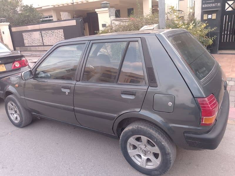 Toyota Starlet 1998 1