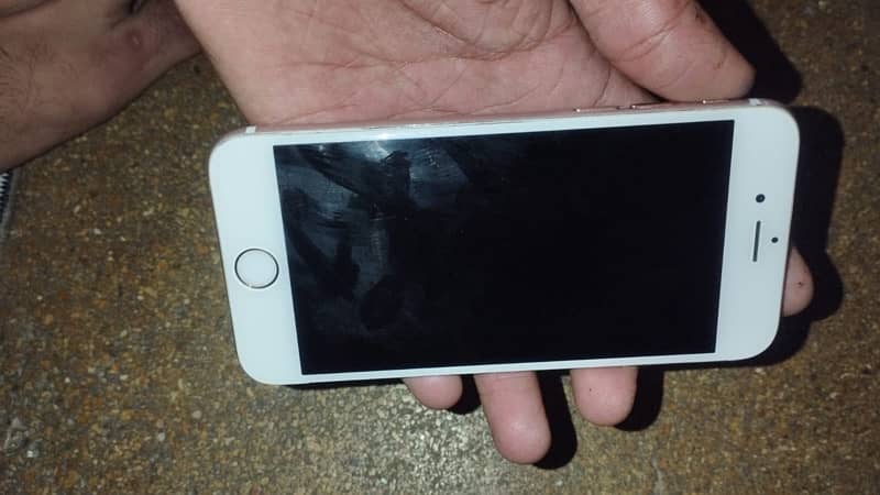 iphone 6s condition ok 3