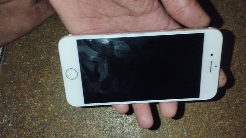 iphone 6s condition ok 4