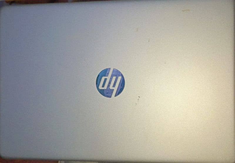 HP LAPTOP 3