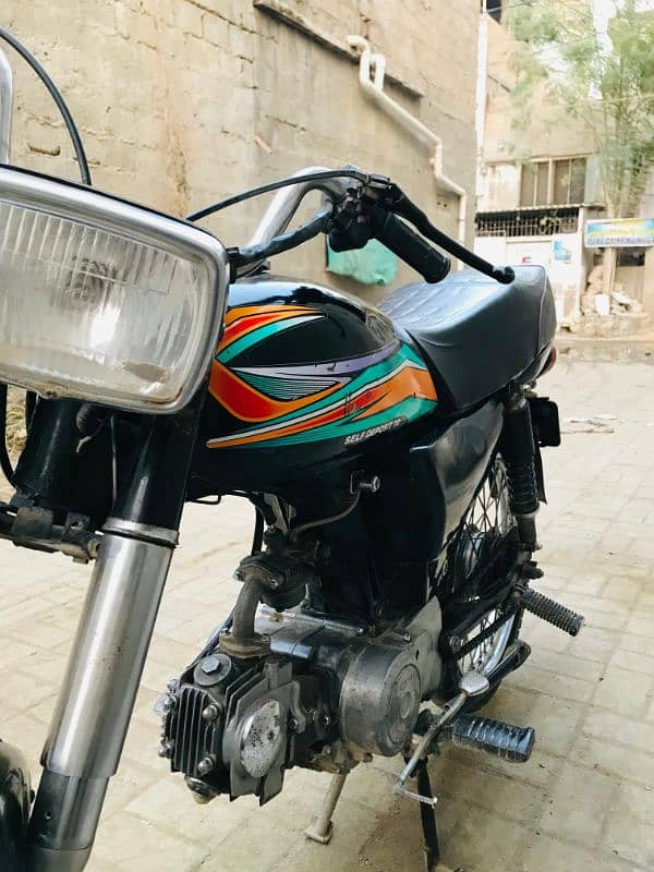 assalam o alikum bike ma koi kaam nh hai engine ok hai ek dm 0