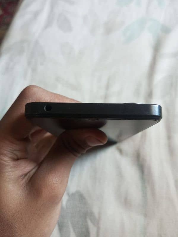 Redmi 13c condition:10/10 4