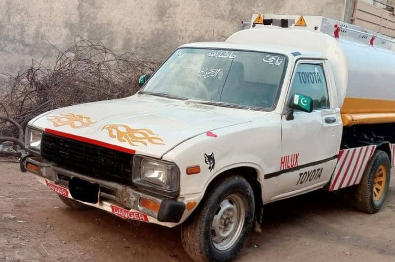 Hilux 1982 0