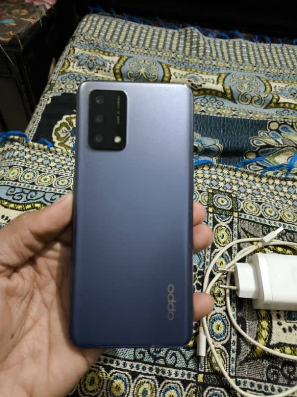 Oppo F19 with complete Box and Charger 3