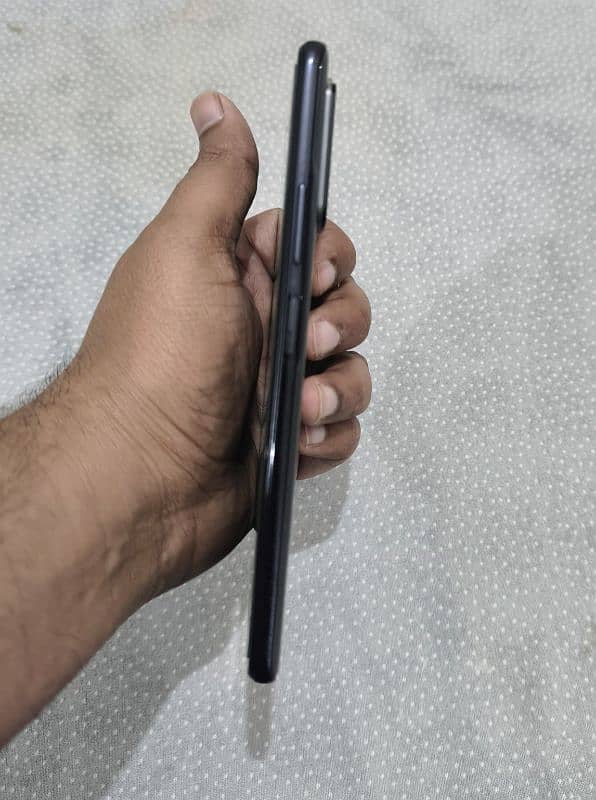 Redmi Note 10 Pro With Original Charger & Box 4