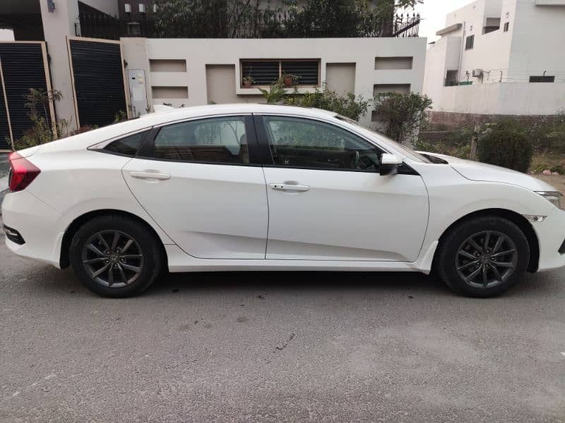 Honda Civic Oriel 2021 cvt 1.8 UG full options 3