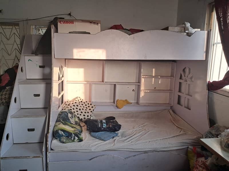 Bunk bed with mattress 1