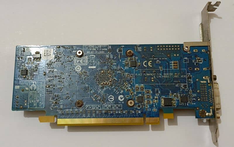 Graphics Card AMD Radeon Hd 7500 Series 128Bit Ddr 5 ( 1 GB) 1