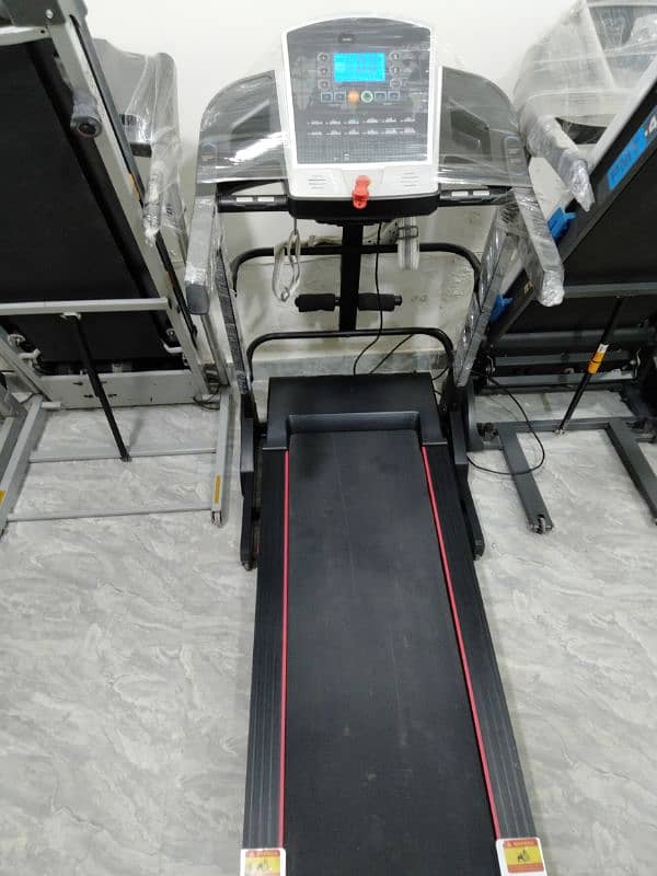 UAE IMPORT TREADMILL HEAVY DUTY AUTO INCLINE WITH MASSAGER 11