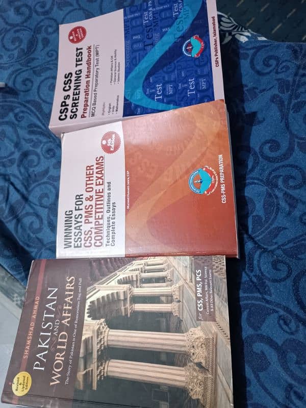 CSS  Books (3) brand new with extra notes of different subjects 0