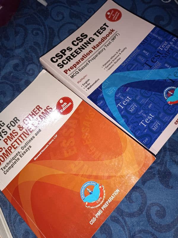 CSS  Books (3) brand new with extra notes of different subjects 4