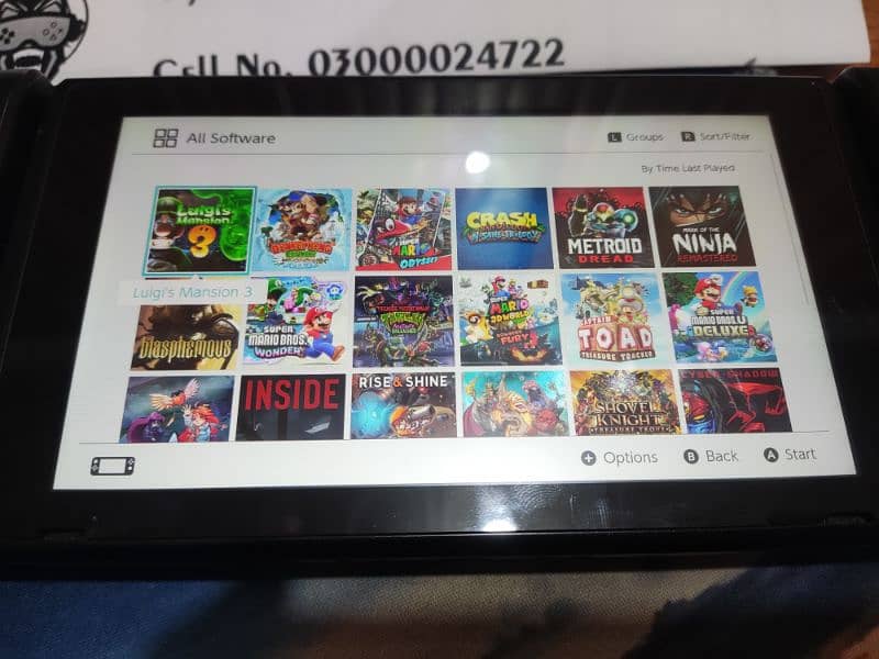 Nintendo Switch Jailbroken + Hori Pad + 128GB card full of Games 0