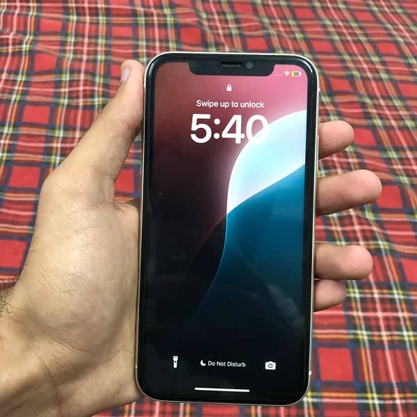 Waterpack Iphone 11 Non PTA Factory Unlocked Urgent Sale 1