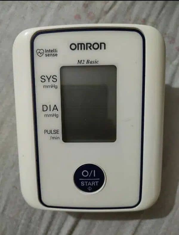 Omron M2 Basic Digital BP Monitor (made in vietnam) 1