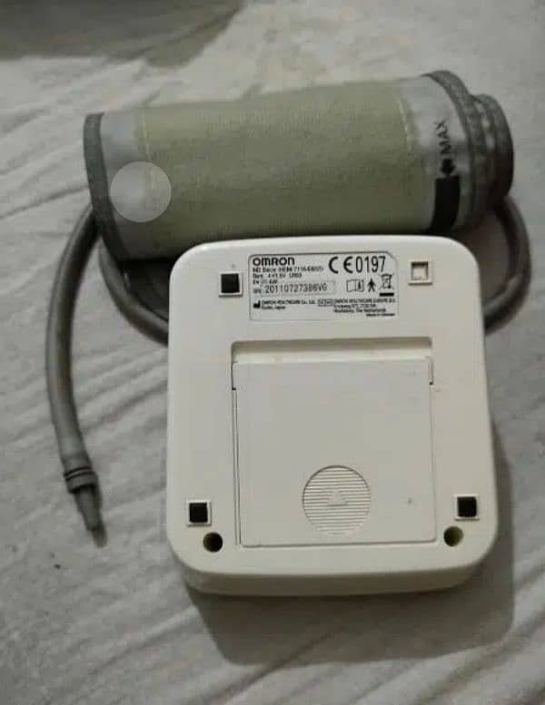 Omron M2 Basic Digital BP Monitor (made in vietnam) 3