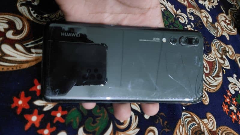 huawei p20 pro urgently sale 2