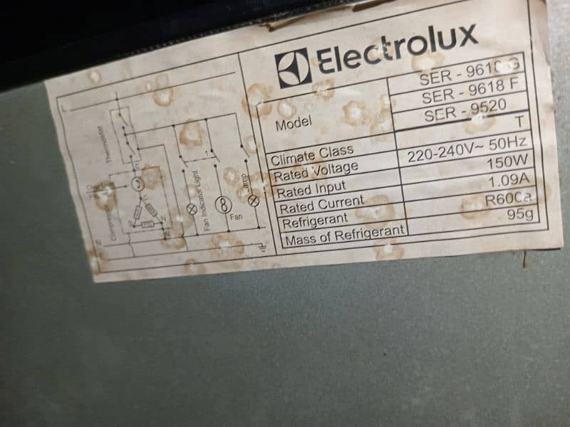 Electrolux refrigerator 6