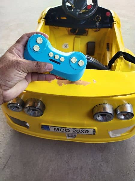 AUTO & MANUAL BABY CAR 10/10 CONDITION 1