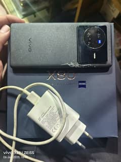 Vivo X80.  Official approved  complete box. vivo v40