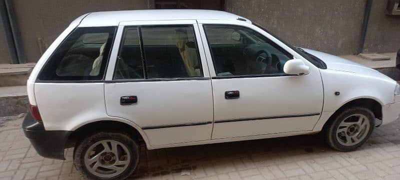 Suzuki Cultus VXR 2001 2