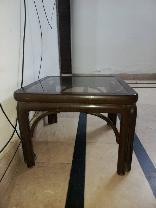 wooden table with mirror 1