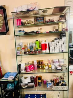 girl required for Beauty saloon