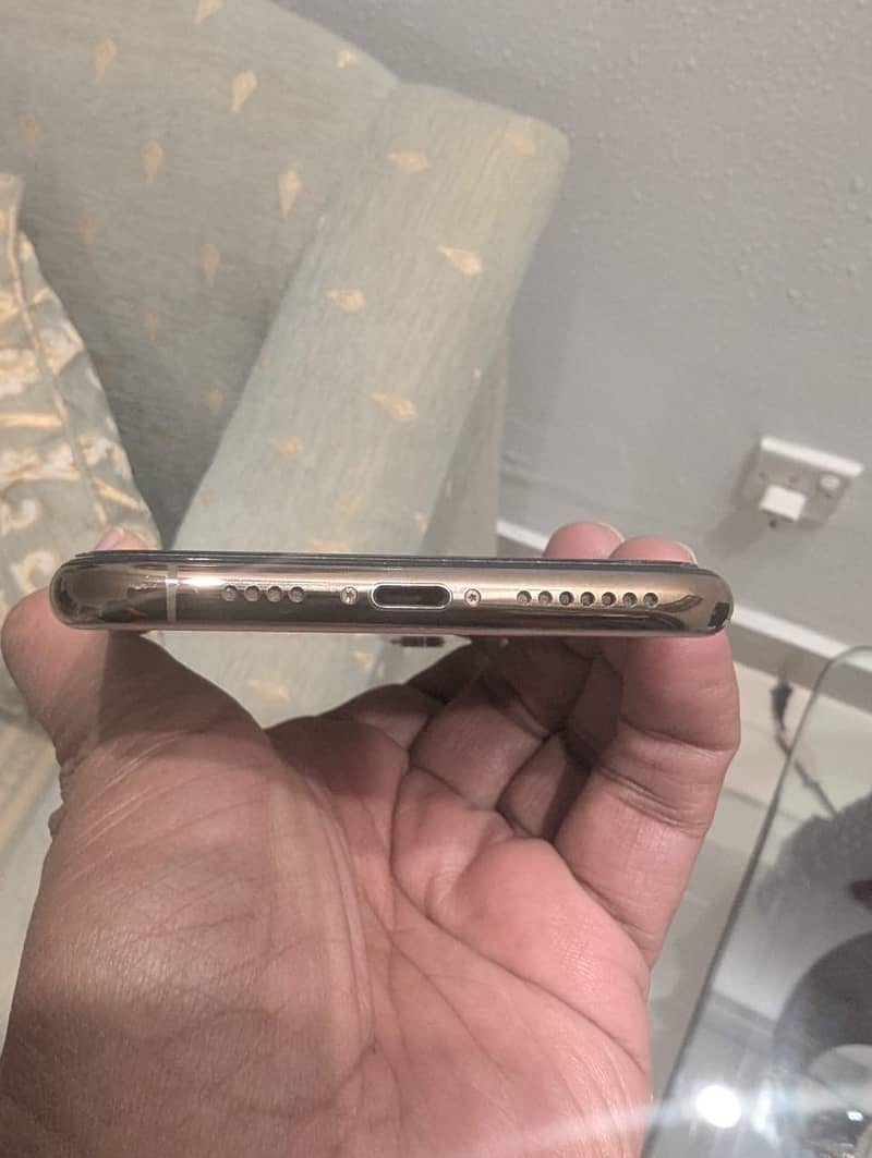 Apple iPhone XS Max 256 GB 4