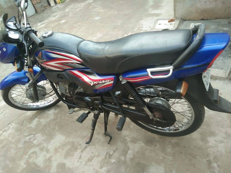 Honda Pridor 5