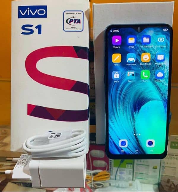 vivo S1 (8/256) ram with box condition 10/10 2