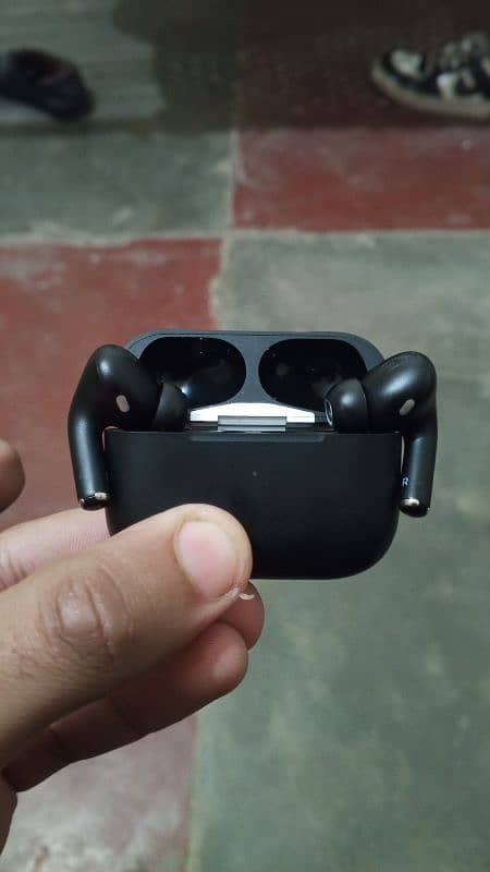 Airpods Pro Titanium Matte Black 3