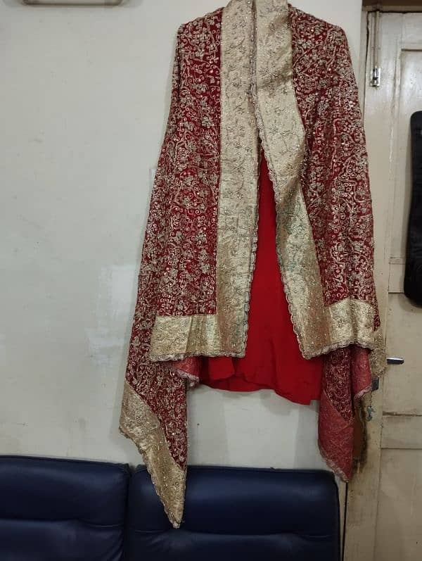 Barat heavily embrioded bridal lehenga and dupatta 4