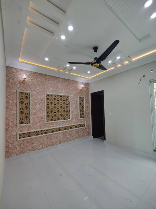 5 Marla Designer House For Sale In Dream Gardens Lahore 15